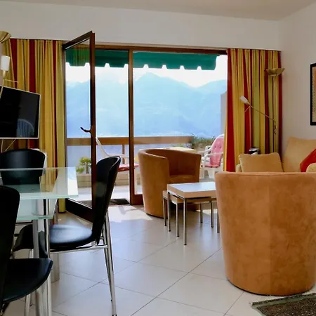 Apartmán D19 *